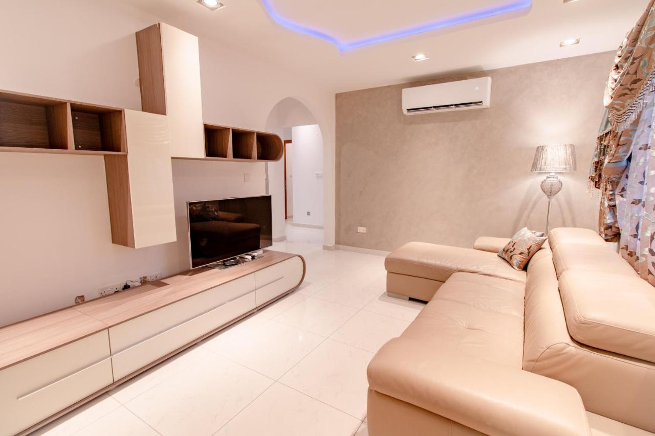 Stylish Corner Maisonette - Sunflower ビルキルカラ エクステリア 写真